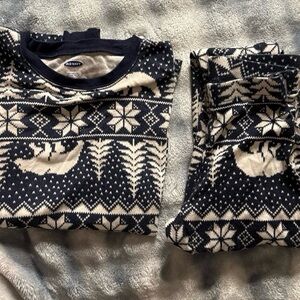 Old Navy Navy and White Kids Pajama Set